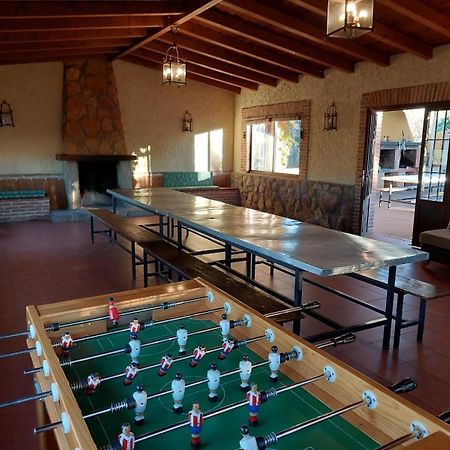 Villa Complejo Rural La Badia Lucillos Esterno foto